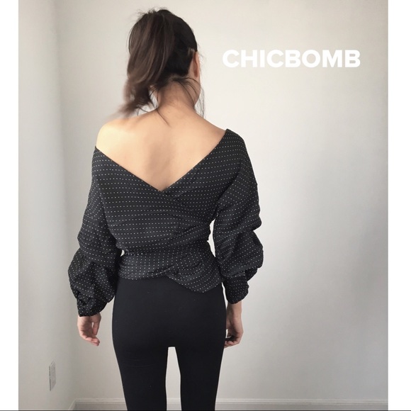 LAST 1 Sexy wrap top- Black white dot - Picture 2 of 8